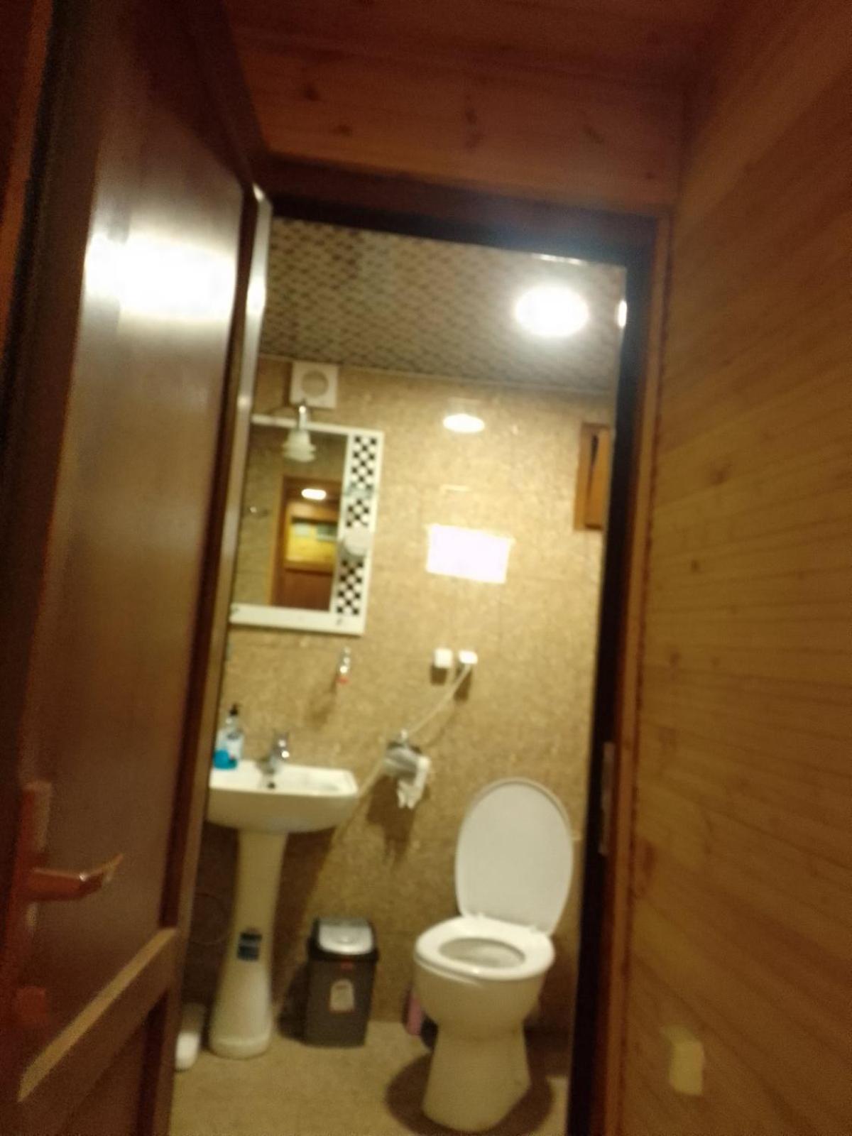 Guesthouse Luka Ushguli Εξωτερικό φωτογραφία
